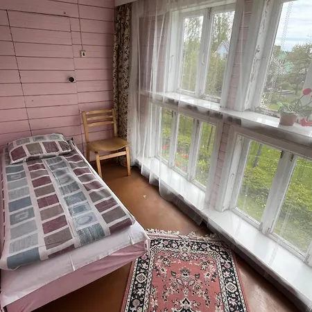 Aliise Garden Ferienhaus