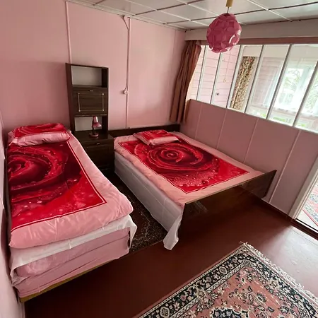 Aliise Garden Holiday home Parnu