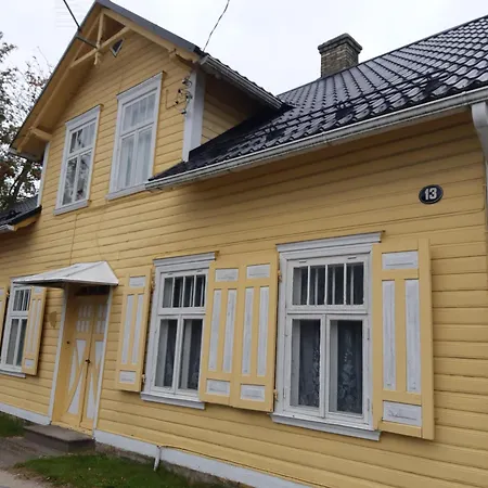 Aliise Garden Holiday home Parnu