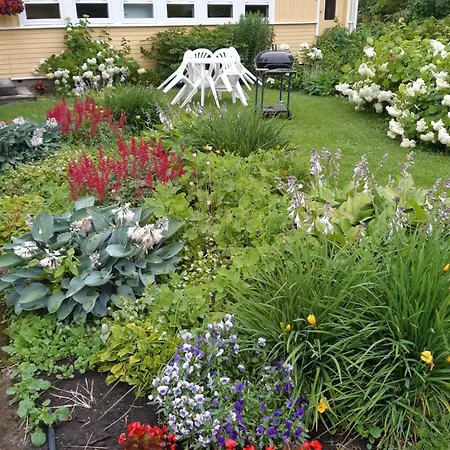 Aliise Garden בית נופש *